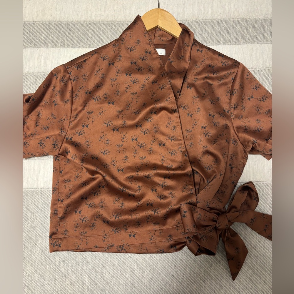 OAK + FORT Brown Floral Wrap Blouse